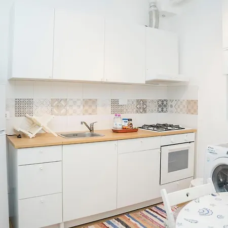 Apartment 057 - Casa Portobello, A 50 Metri Dal Mare